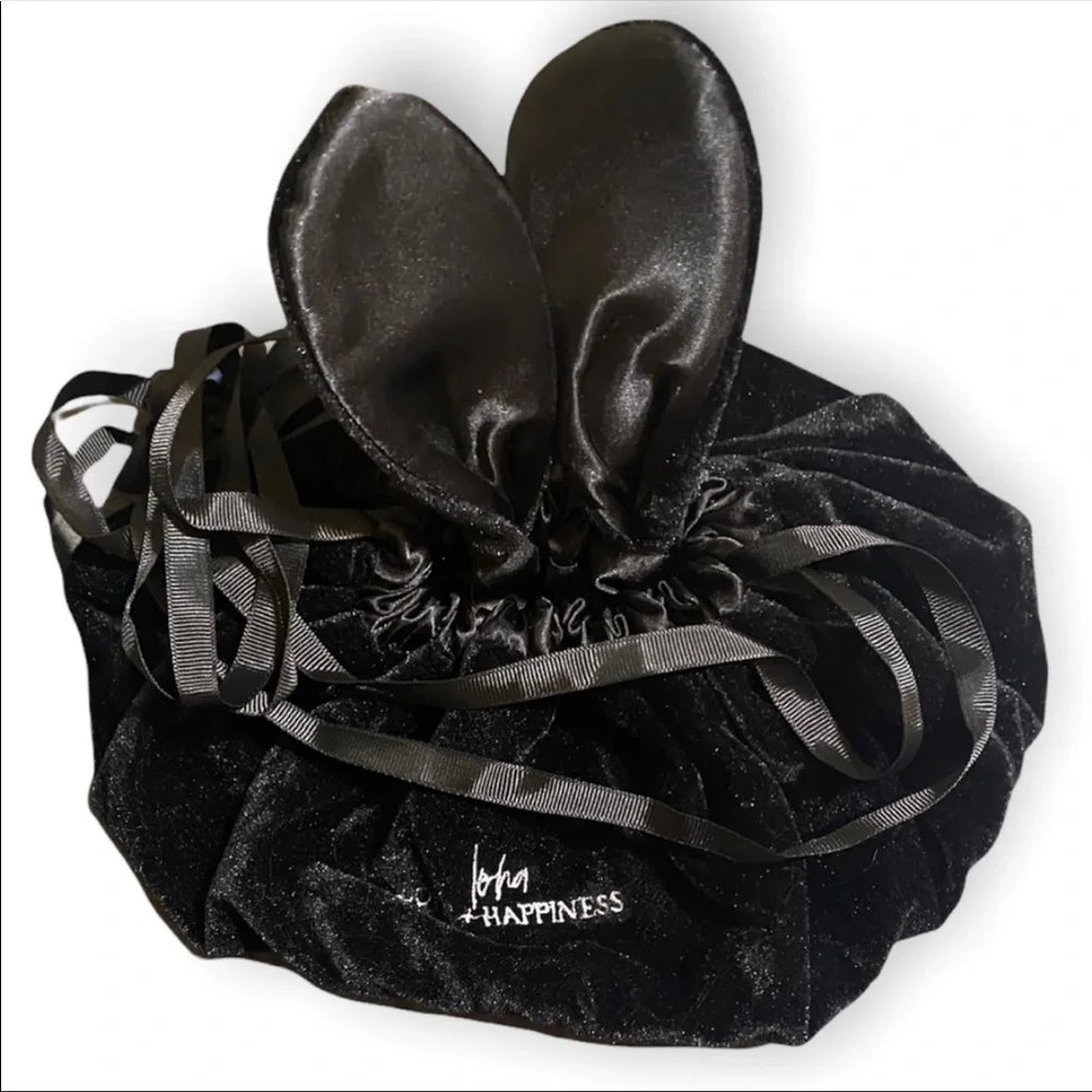 Loha Travel Makeup Bag Lay & Play Black Bunny Ears Drawstring Makeup Travel Bag